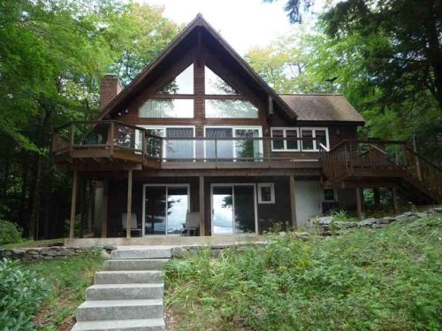 65 Ashuelot Dr, Washington, NH 03280-3456