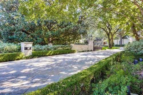 4830 Brookview Dr, Dallas, TX 75220-3916