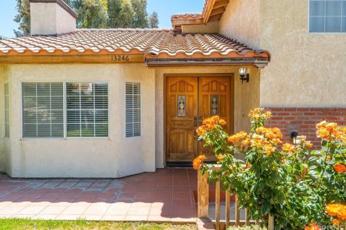 13246 Littlehorn Rd, Leona Valley, CA 93532-1500