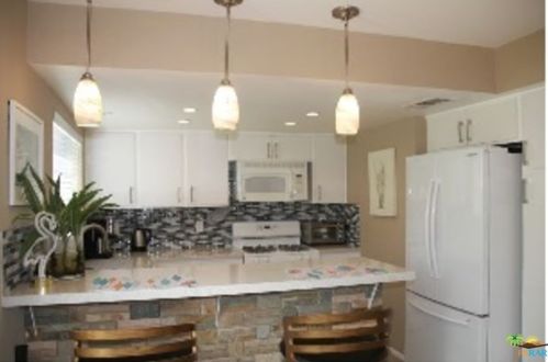 1482 Camino Real, Palm Springs, CA 92264-8887