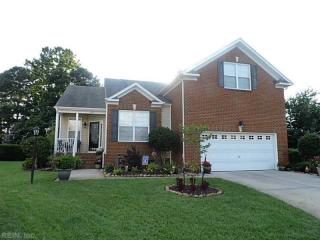 405 River Arch Dr, Chesapeake, VA 23320-2103