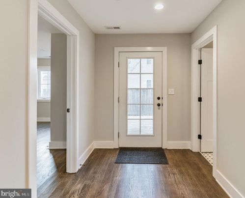 5089 Lerch Dr, Shady Side MD 20764-9650 exterior