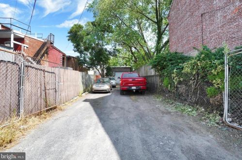 403 Vine St, Lancaster PA  17603-5241 exterior