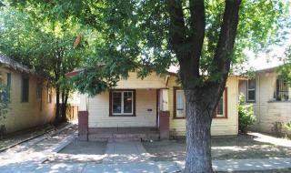 3013 California St, Stockton, CA 95204-3742