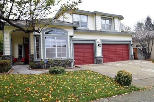 9033 Rancho Hills Dr, Gilroy, CA 95020-7737