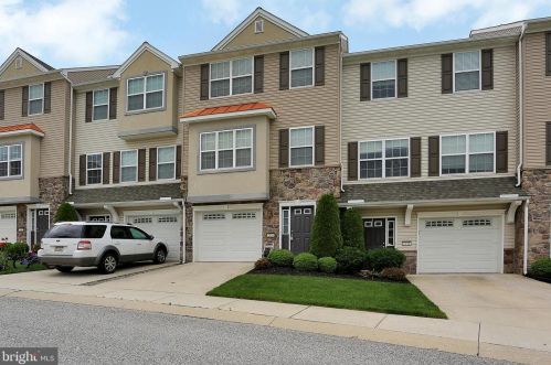 2456 Schultz Way, York, PA 17402