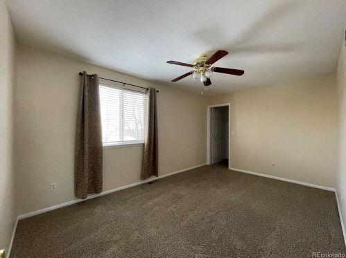 5226 Riviera Cir, Aurora CO 80015-6016 exterior