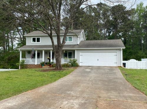 4847 Habersham Rdg, Lilburn, GA 30047-5604
