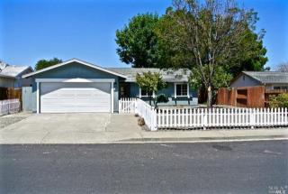 1309 Needham Dr, Vacaville, CA 95687-6725