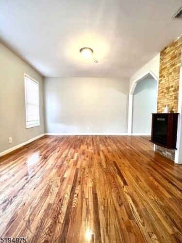14 Rodwell Ave, Irvington, NJ 07111-3807