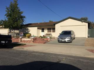 10159 Strathmore Dr, Santee, CA 92071-1037