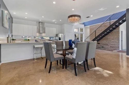 9562 Ash Creek Dr, Dallas TX  75228-3770 exterior