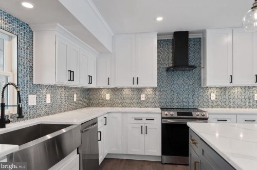 303 Carter Rd, Princeton NJ  08540-7419 exterior