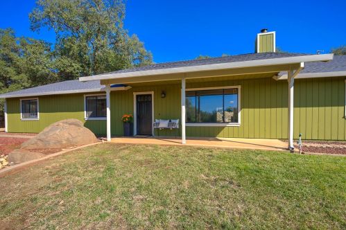 2405 Fairview Ln, Newcastle, CA 95658-9766