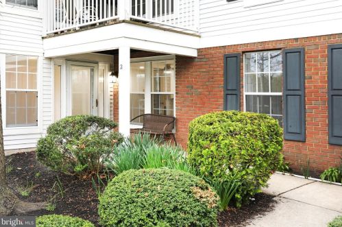 2 Kenwood Dr, Erial, NJ 08081-4205
