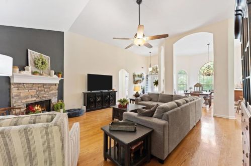 358 Jefferson Walk Cir, Jefferson GA  30549-5542 exterior