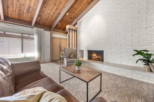 5056 Lakeview Ave, Yorba Linda, CA 92886-4141