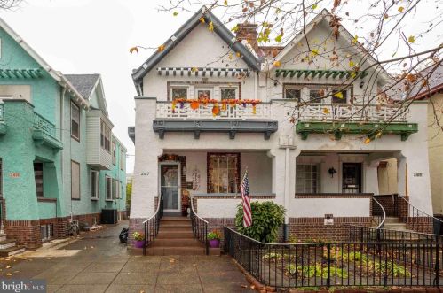 2417 21st St, Philadelphia, PA 19132-0037