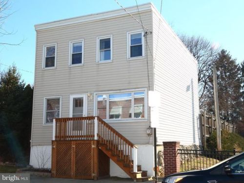 828 Saint Joseph St, Lancaster PA  17603-5237 exterior