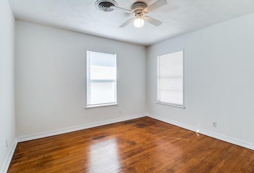 406 Carter St, Whitewright TX 75491-2704 exterior