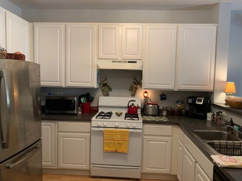 940 Genesee Dr, Naperville, IL 60563-4115