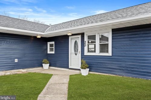 20 Morgan Ave, Trenton, NJ 08619-3416