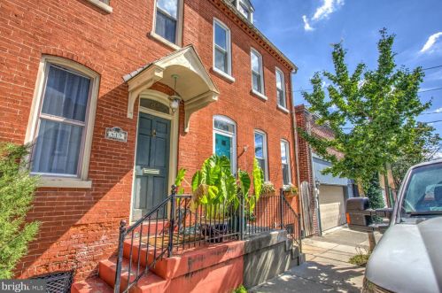 417 Mary St, Lancaster PA  17603-3330 exterior