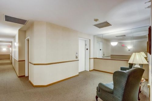 1636 Ashland Ave, Des Plaines IL  60016-7727 exterior