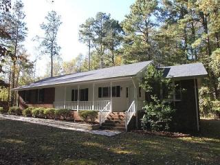 152 Stagecrest Dr, Raleigh, NC 27603-5502