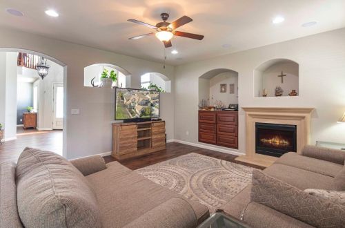 1894 Vintage Cir, Valley Home CA  95361-8678 exterior