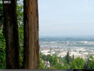 416 Macleay Blvd, Portland, OR 97210-3326