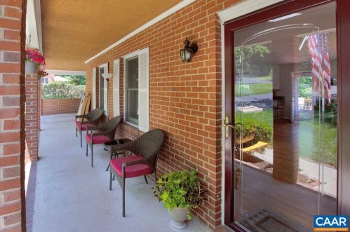 1240 Templeton Cir, Earlysville, VA 22936-9582