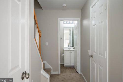 15136 Deer Valley Ter, Silver Spring MD 20906-6224 exterior