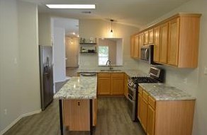 8420 Dulac Dr, Austin TX  78729-3780 exterior