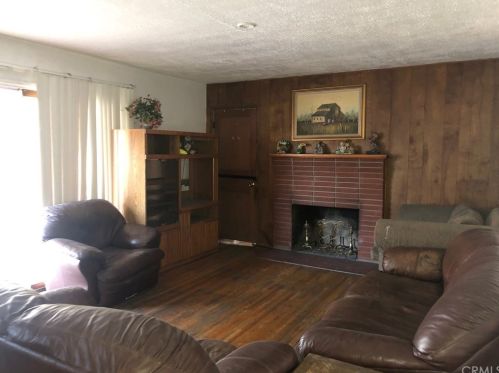 1422 Glen Dr, Anaheim, CA 92801-2030