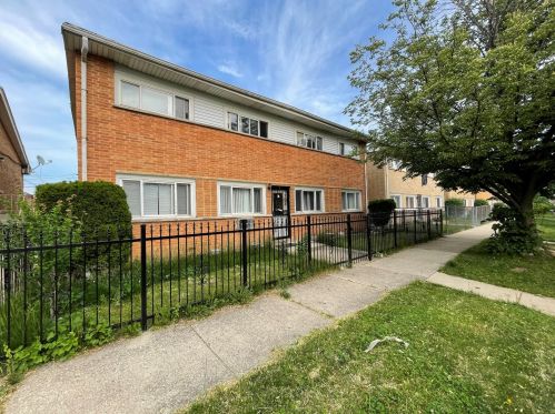 3025 Prairie St, Schiller Park, IL 60131-2341