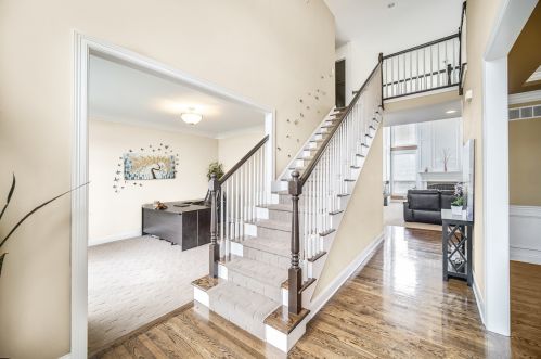 3027 Rollingridge Rd, Naperville, IL 60564-4214