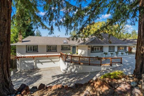 115 Via De Tesoros, Los Gatos, CA 95032-1638