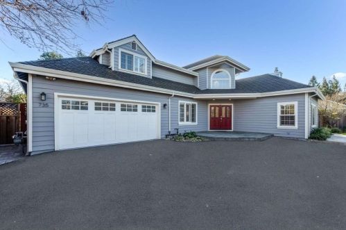 735 Sleeper Ave, Mountain View, CA 94040-3828
