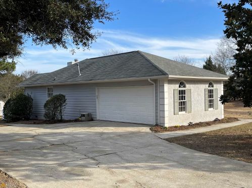 30 Oak Hill Ct, Mcdonough, GA 30253-7249