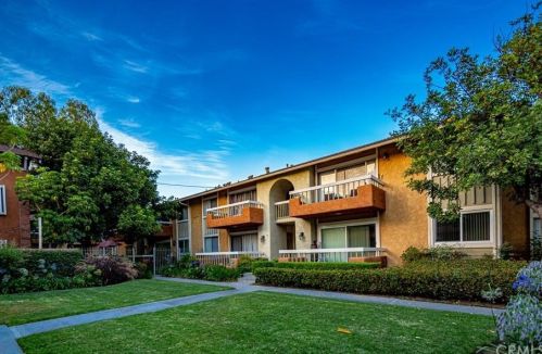 16040 Leffingwell Rd, Whittier CA  90603-3100 exterior