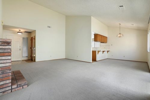 2337 St Lawrence Ln, Modesto, CA 95356-0444