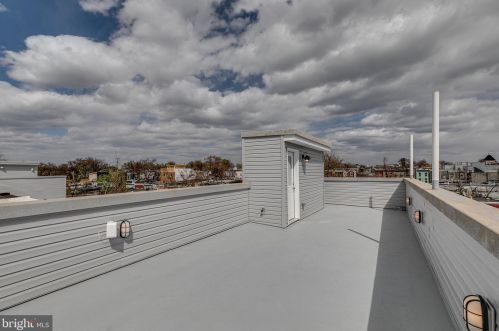 1719 27 St, Philadelphia PA 19121-2824 exterior