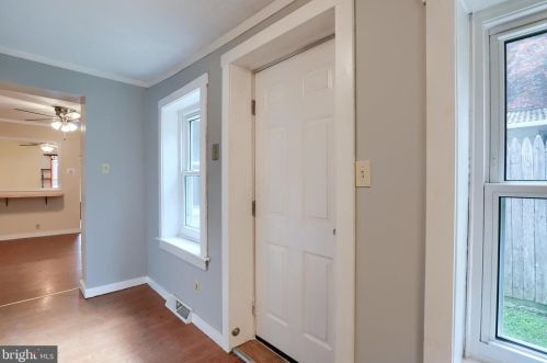 317 Walnut St, Lancaster PA  17602-2451 exterior