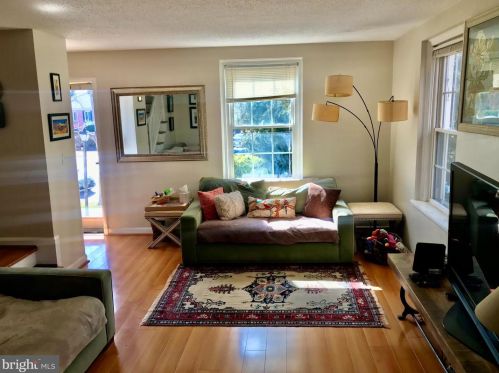 3089 Abingdon St, Arlington VA  22206-1613 exterior