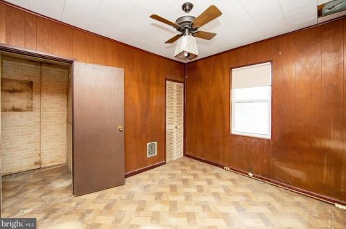 206 Cooper Ave, Camden NJ  08107-2209 exterior