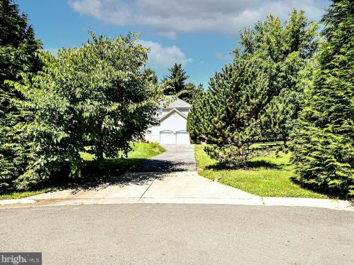 1101 Snider Ln, Silver Spring MD  20905-4135 exterior