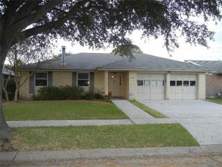 14 Schill Ave, Kenner LA  70065-3320 exterior