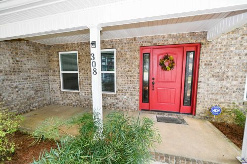 308 Loblolly Dr, Bonaire, GA 31005-3489