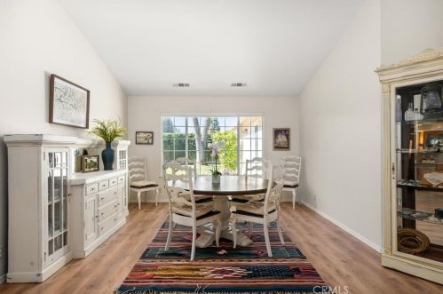 20 Premier Ct, Chico, CA 95928-4334